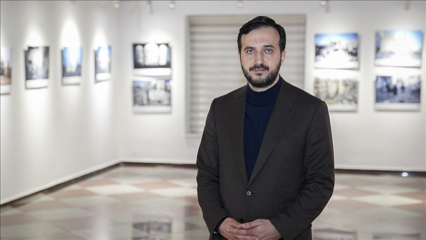 AA'nın "Kanıt" kitabındaki görsellerden oluşan sergi Bağcılar'da açıldı
